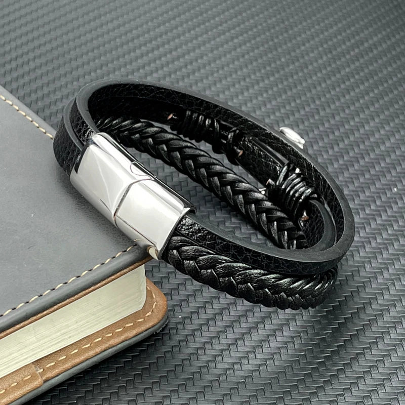 bracelet cuir ancre marine