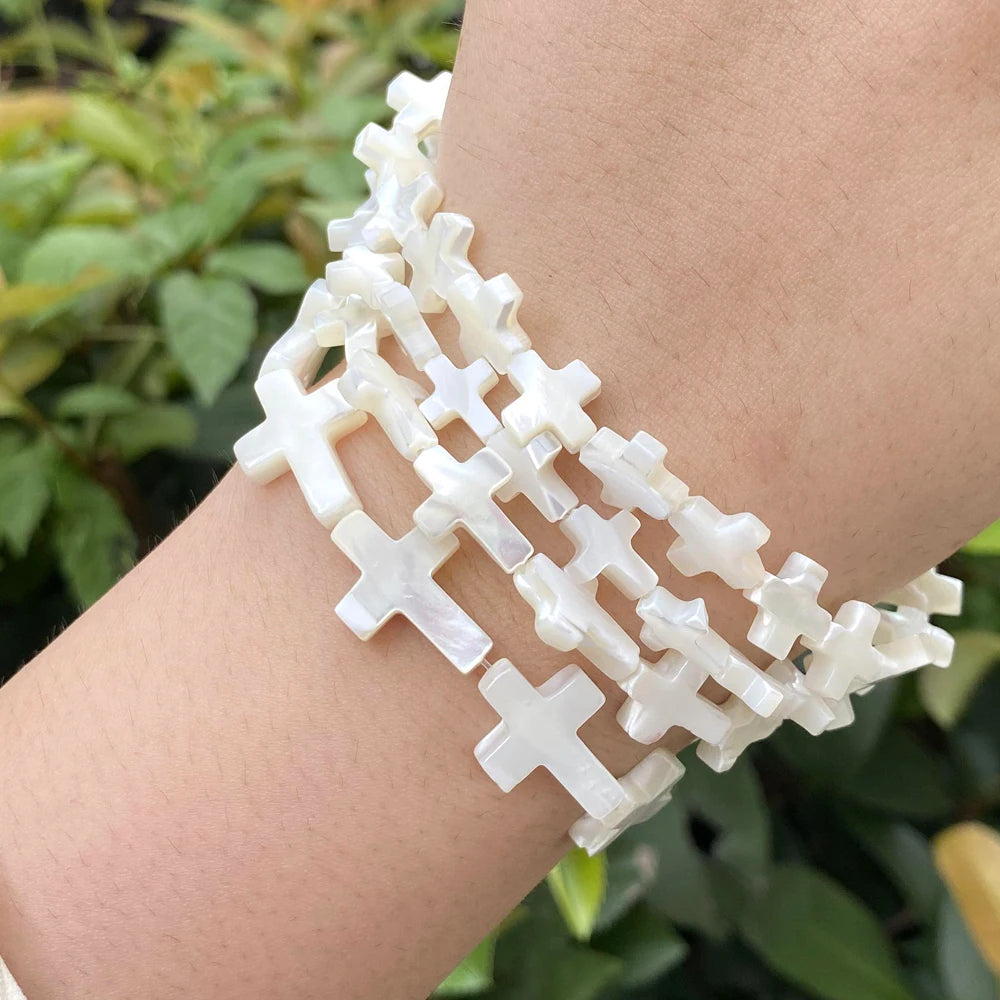 bracelet croix nacre