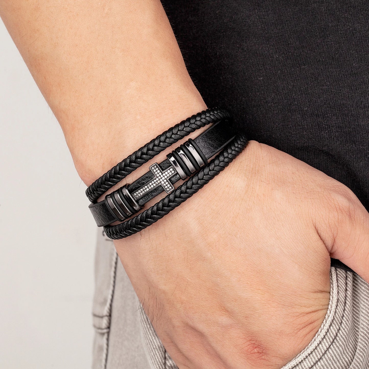 bracelet cuir croix