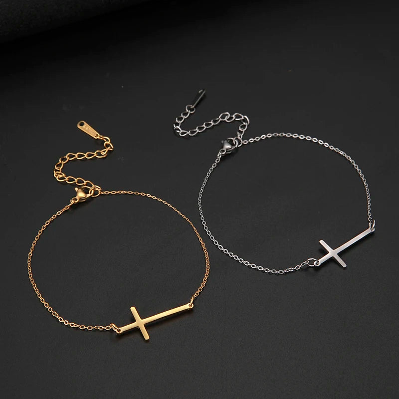 chaîne de cheville avec croix