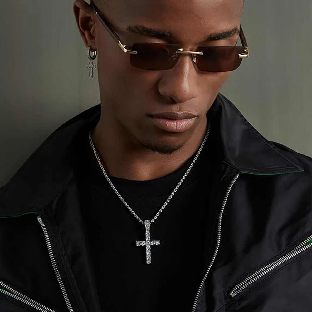 Pendentif croix Zircon