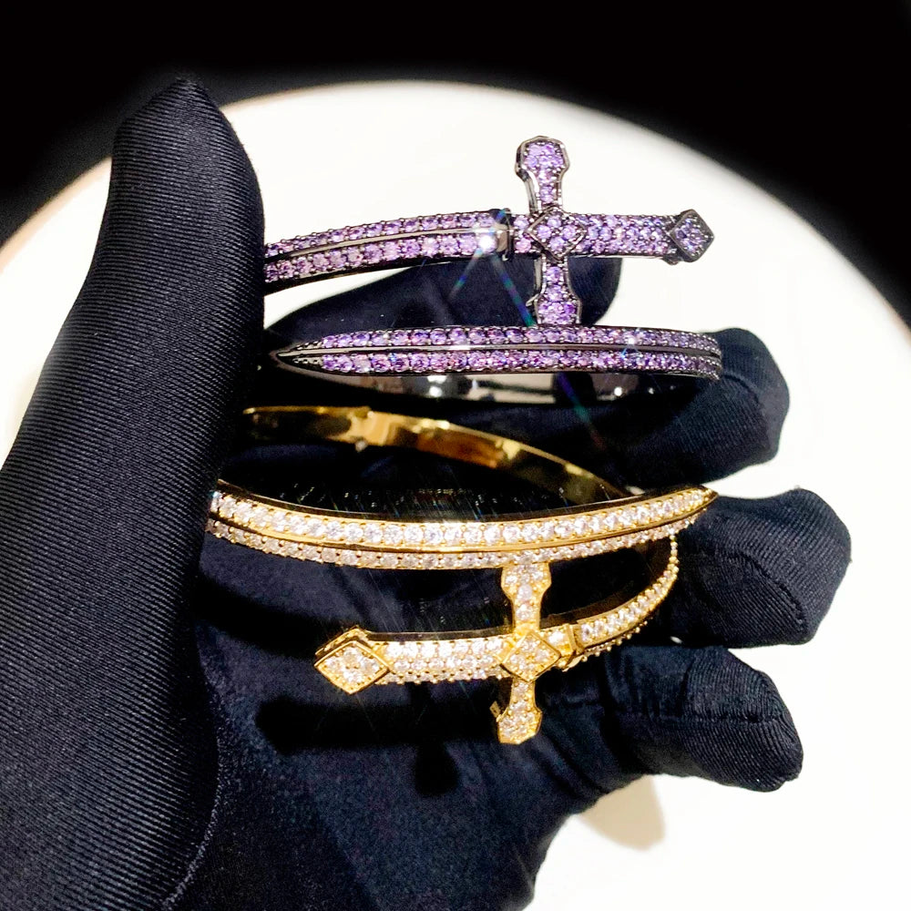 bracelet croix épée