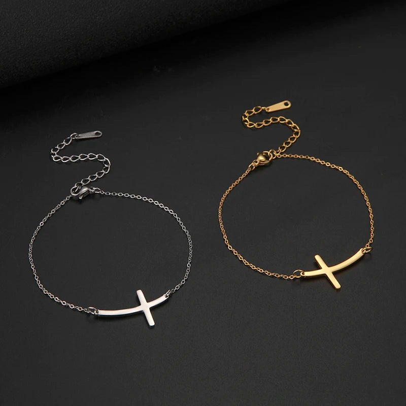 chaîne de cheville avec croix