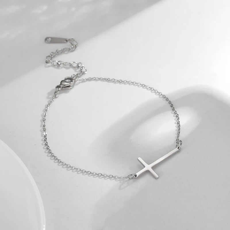 chaîne de cheville avec croix