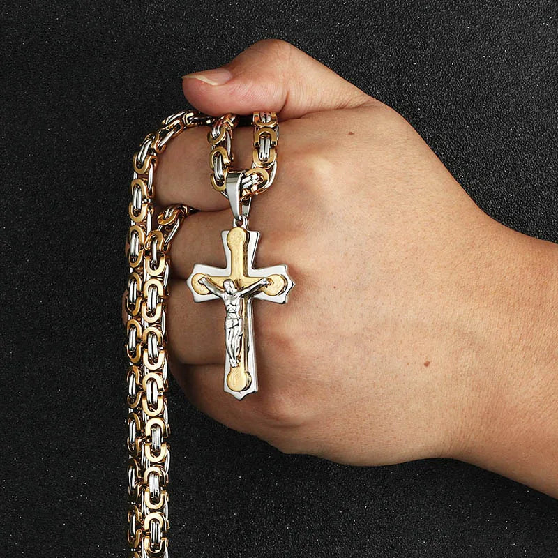 Chaine croix jésus