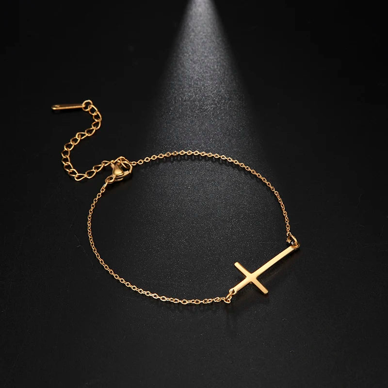 chaîne de cheville avec croix