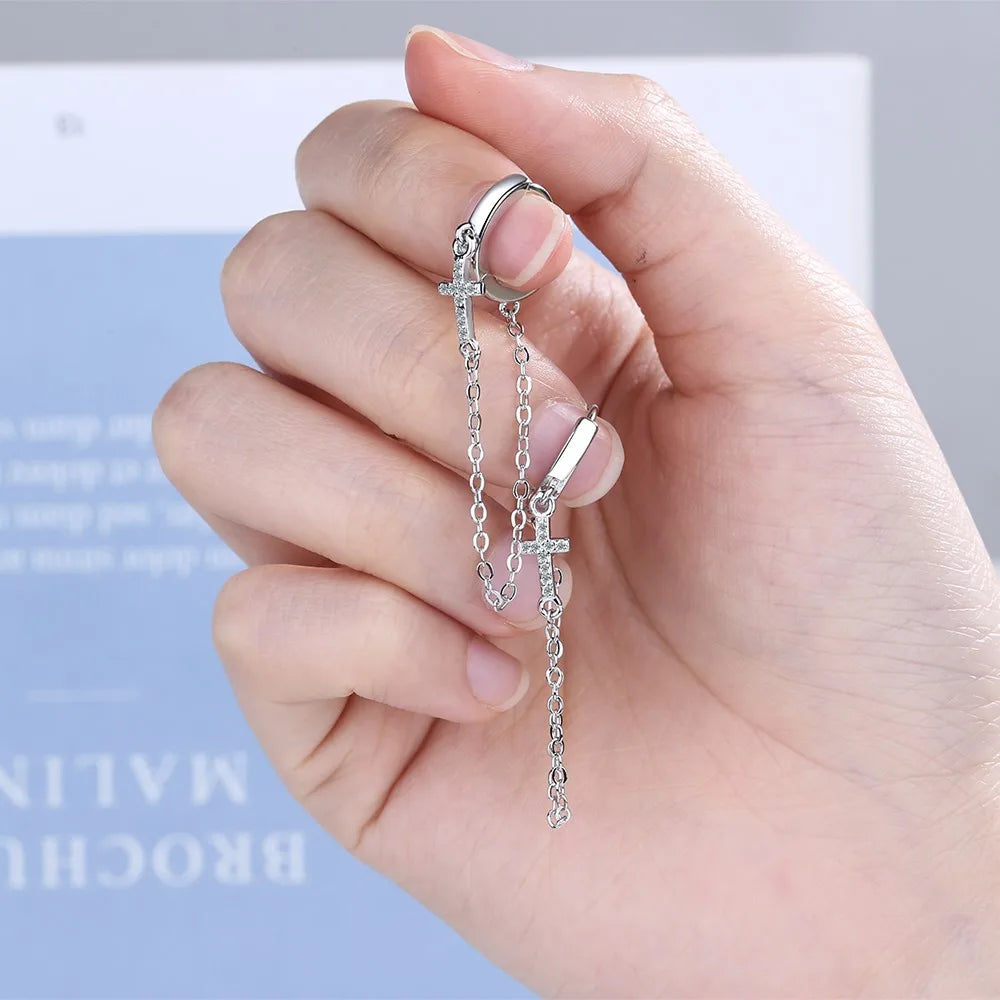 boucle oreille chaîne croix