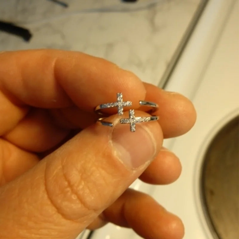 Bague croix amour