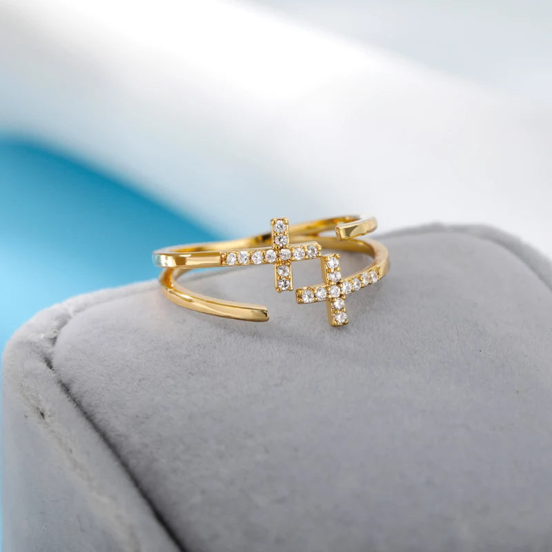 Bague croix amour