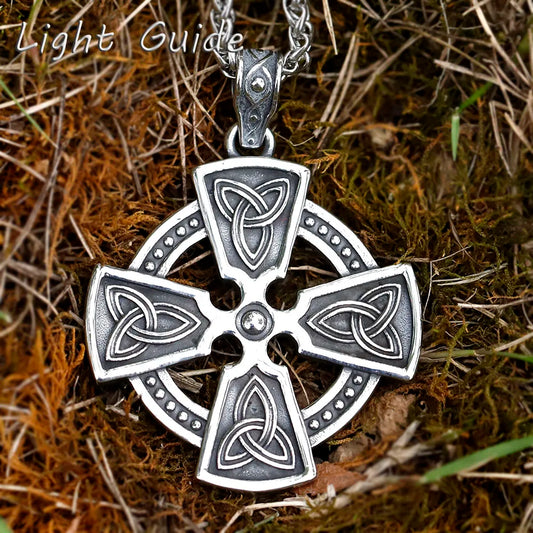 pendentif croix celtique