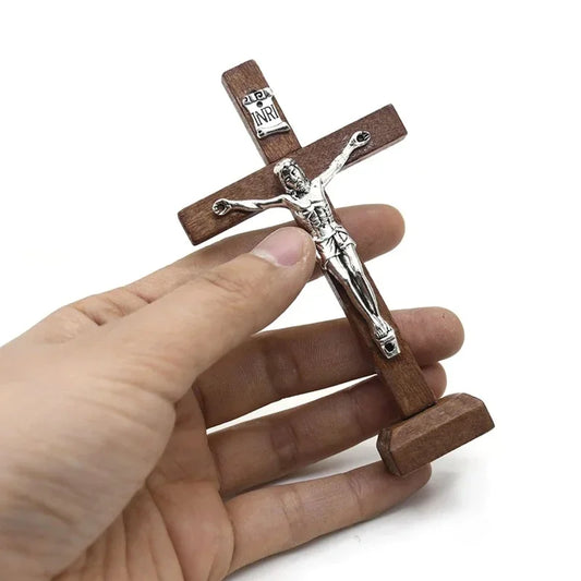 crucifix bois sur support