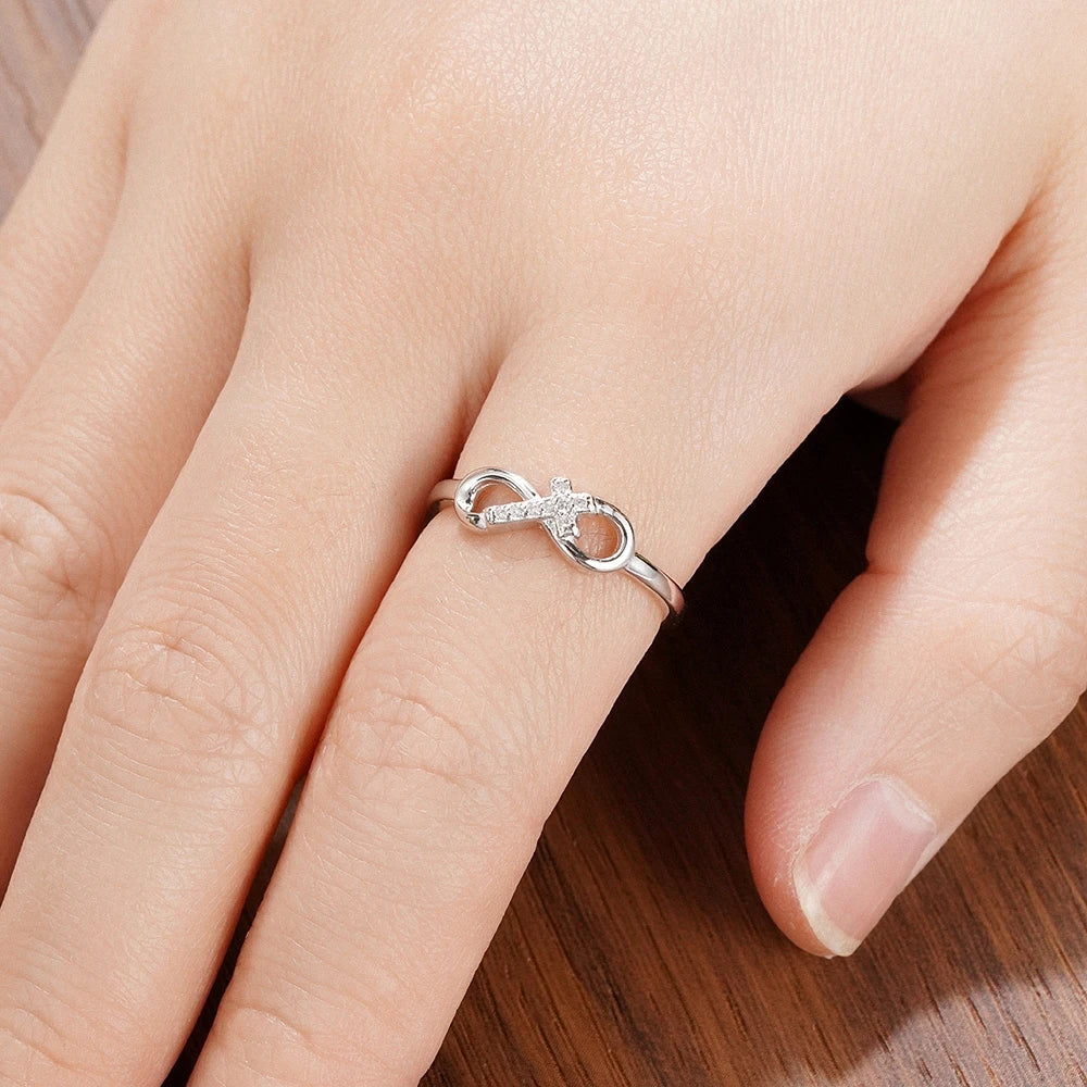 bague croix infini