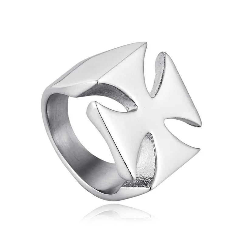 Bague croix de malte