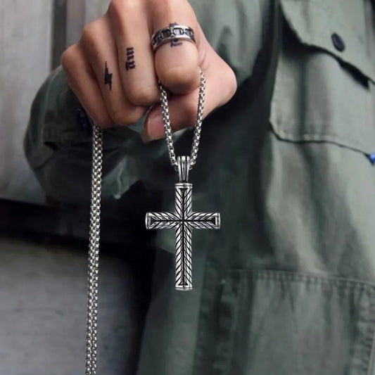 collier croix homme